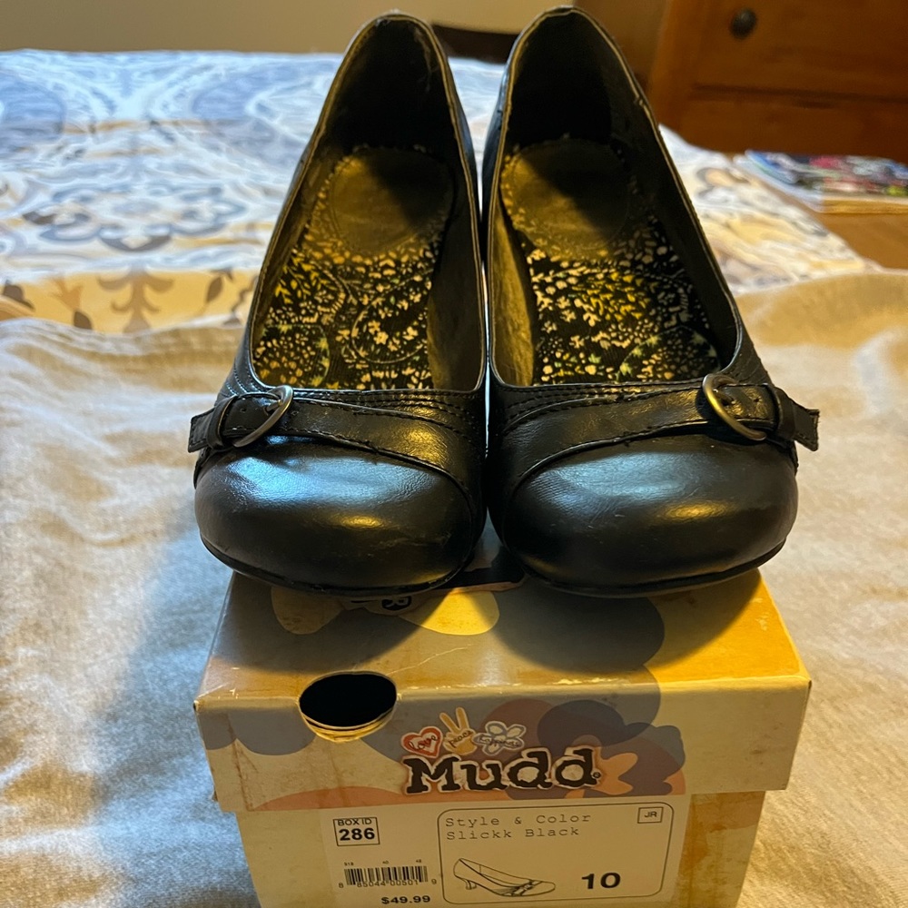 Mudd heels - black - size 10